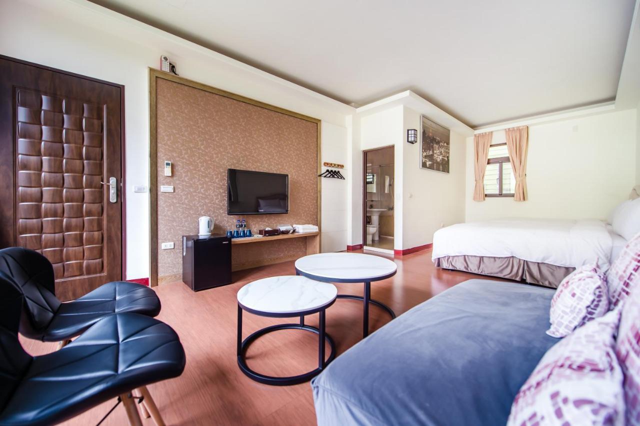 Moonlake B&B Yuchi Dış mekan fotoğraf